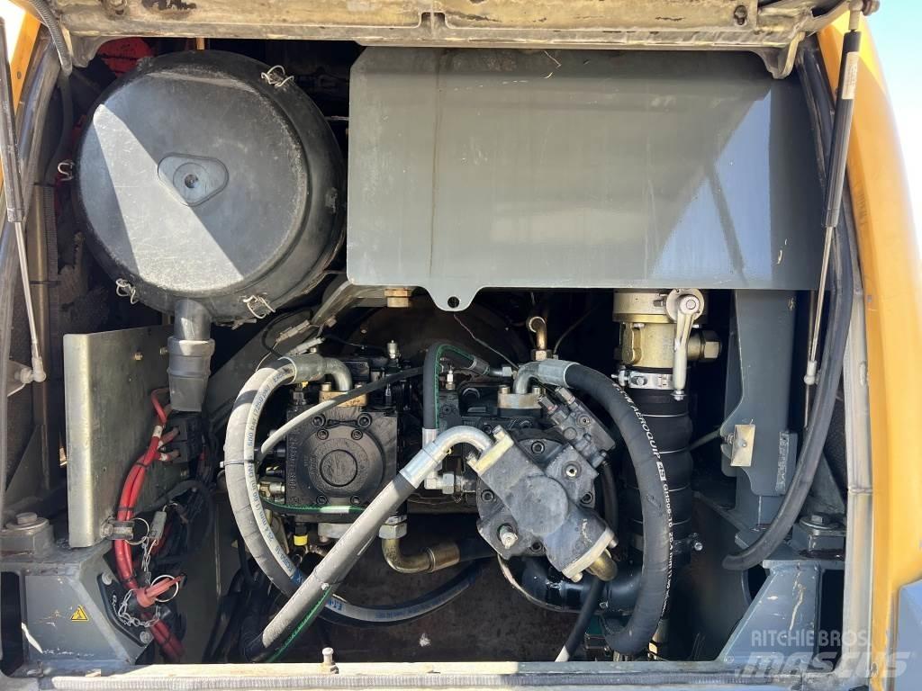 Liebherr L 556 Utovarivači na kotačima