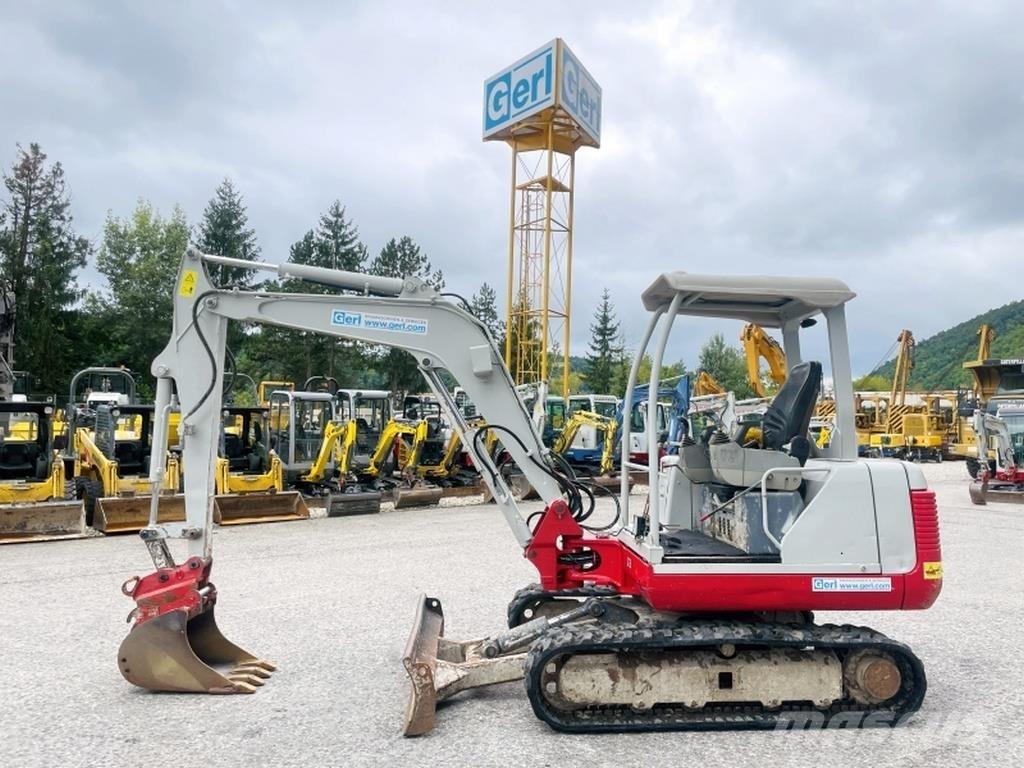 Takeuchi TB135 Mini bageri <7t