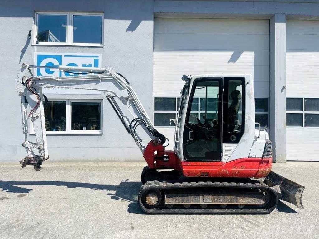 Takeuchi TB250 Mini bageri <7t