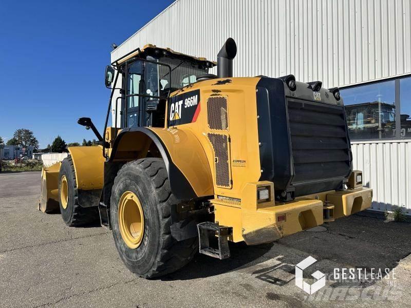 CAT 966M Utovarivači na kotačima