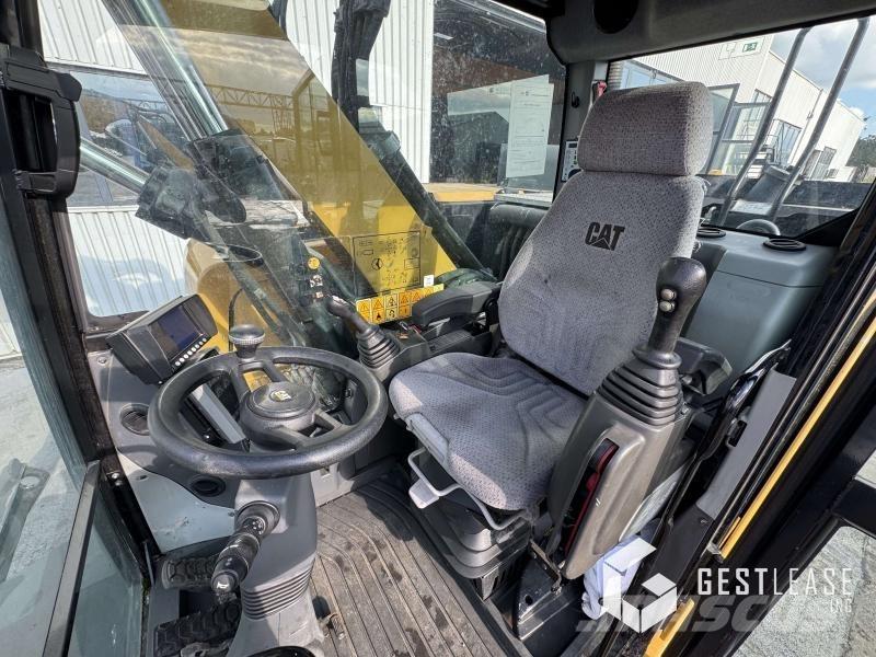 CAT M315F Bageri na kotačima