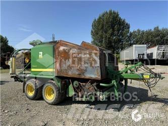 John Deere 744 Ovijači bala