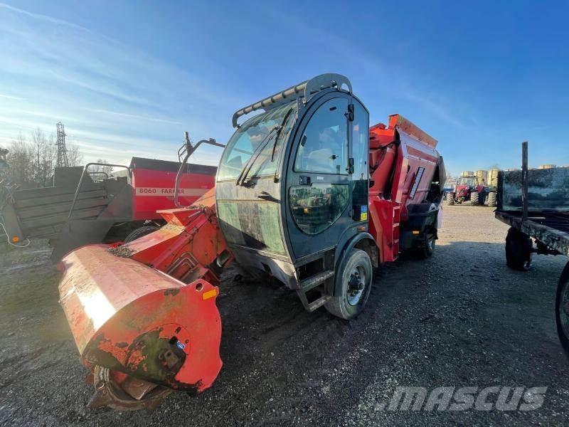 Kuhn SP 14 Mikser hranilice