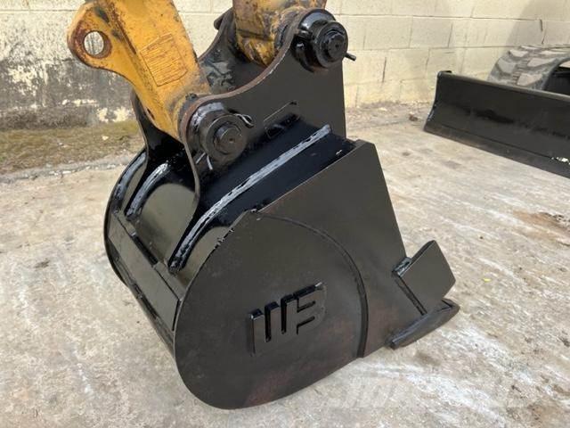 CAT 304E2 CR Mini bageri <7t