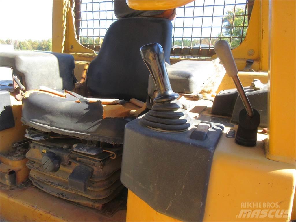 CAT D5G LGP Buldožeri gusjeničari