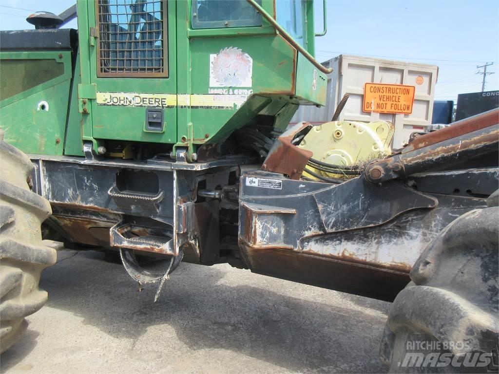John Deere 748H Skideri