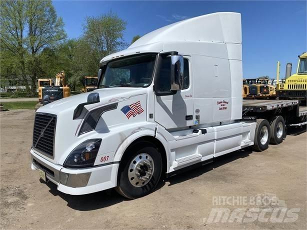 Volvo VNL64T670 Traktorske jedinice