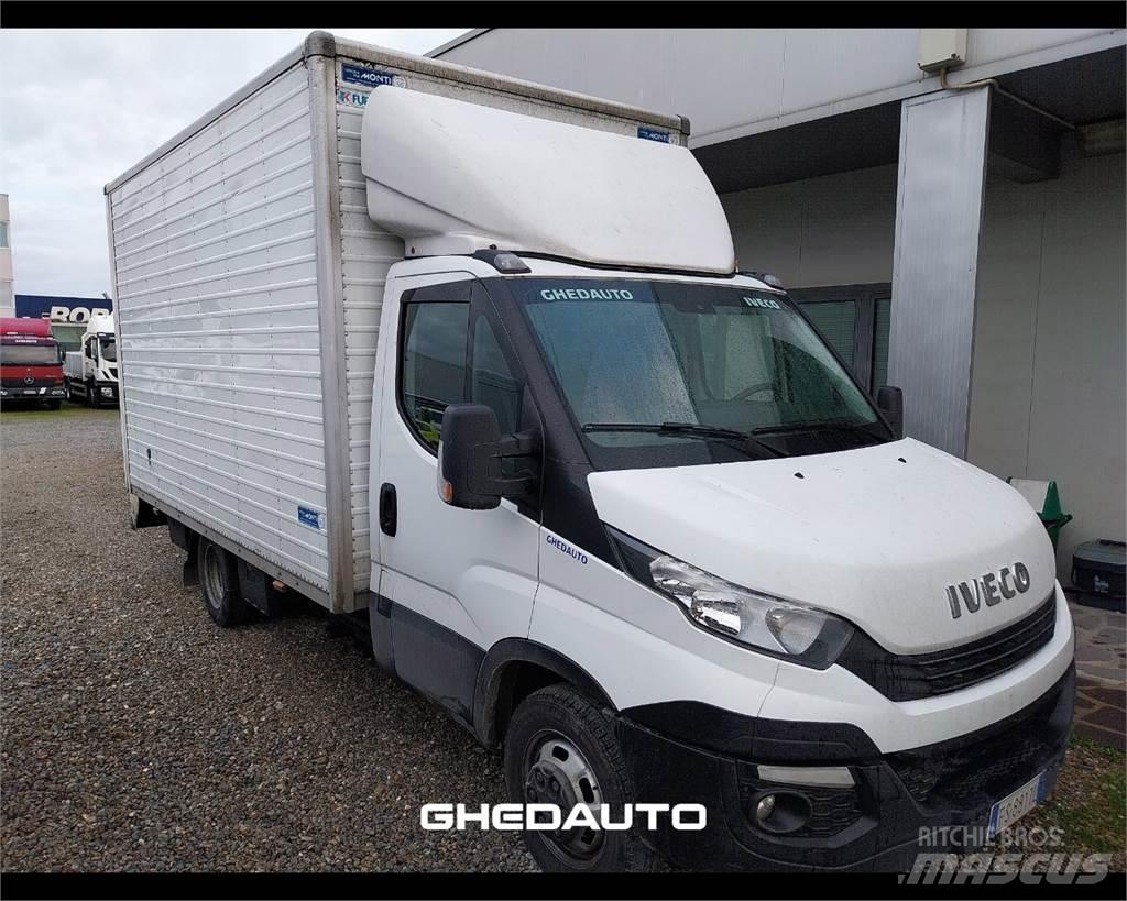 Iveco 35C18 Sanduk kombiji