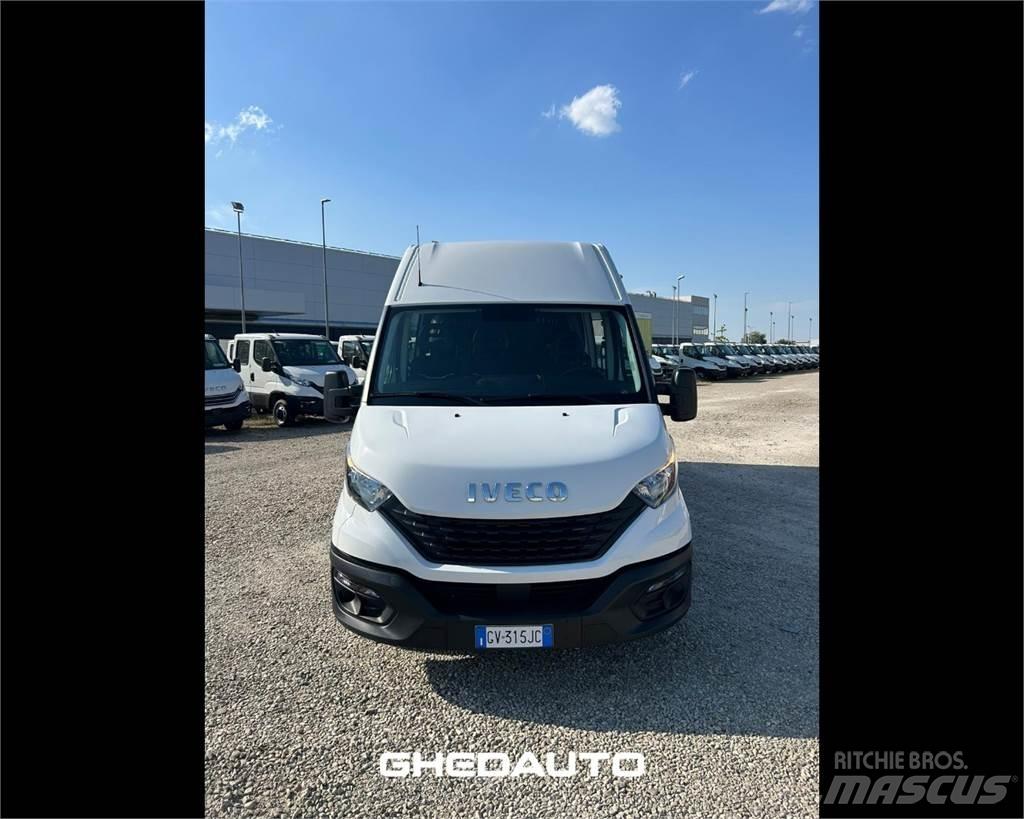 Iveco 35S16 Sanduk kombiji