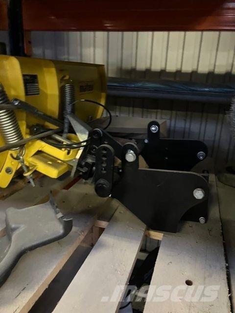 John Deere  Sniježne daske i  plugovi