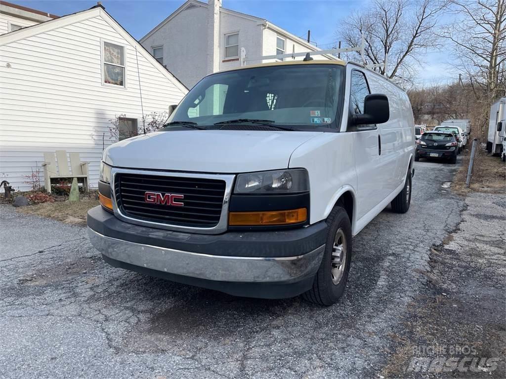 GMC Savana Dostavna vozila / kombiji
