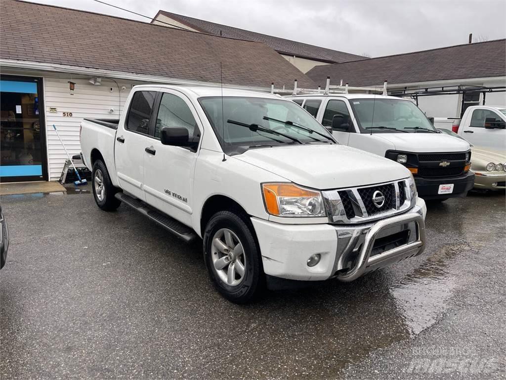 Nissan Titan Kiperi
