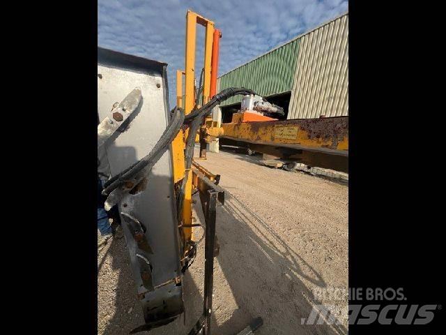  Cellier MCX EC14 Strojevi za obrezivanje