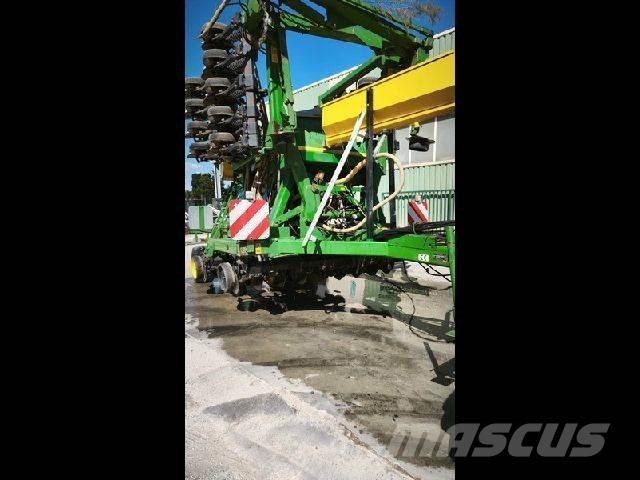 John Deere 750A Ostali stroji i dodatna oprema za sjetvu i sadnju