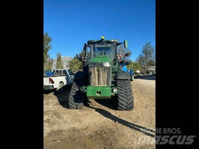 John Deere 8RX410 Traktori