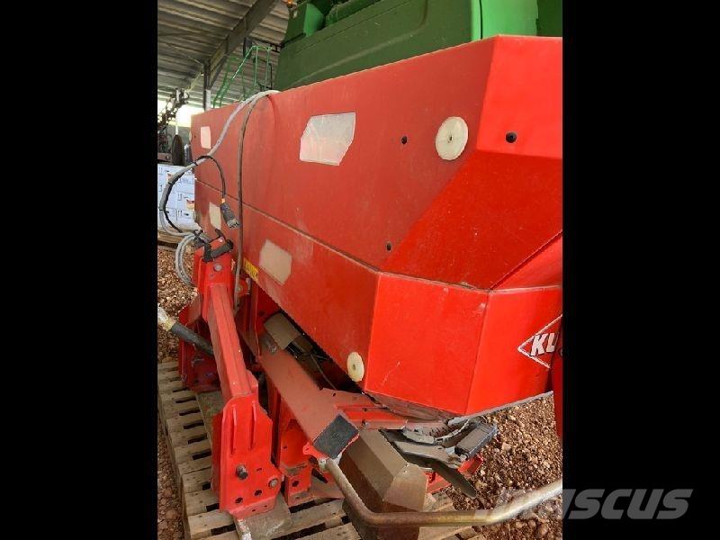 Kuhn AXIS 40.2 Rasipači mineralnog  gnojiva