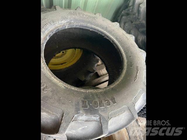 Mitas 260/70R16 Poljoprivreda – ostalo