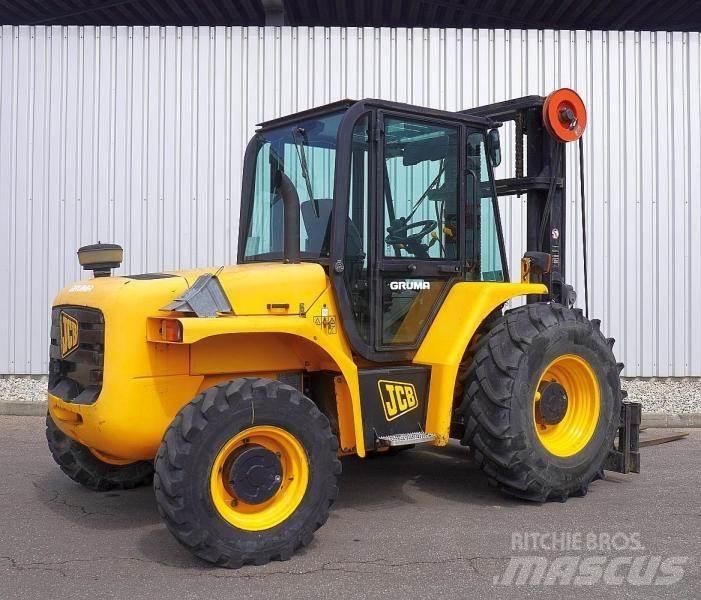 JCB 940-4 Terenski viličar