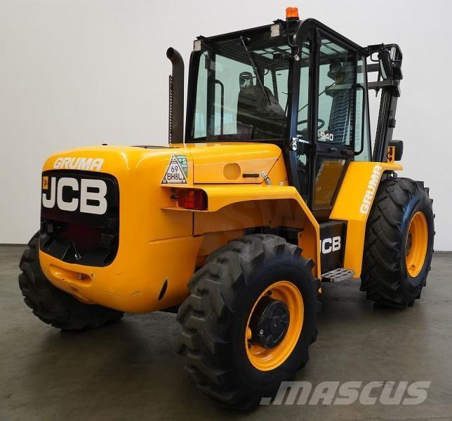 JCB 940-4 Terenski viličar