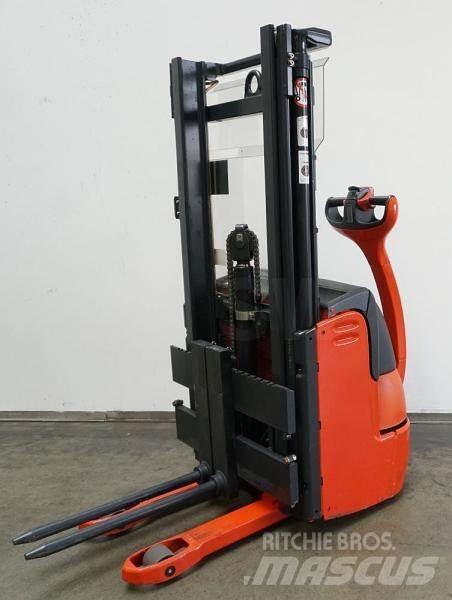 Linde L 10 379 Samopogonski ručni viličari