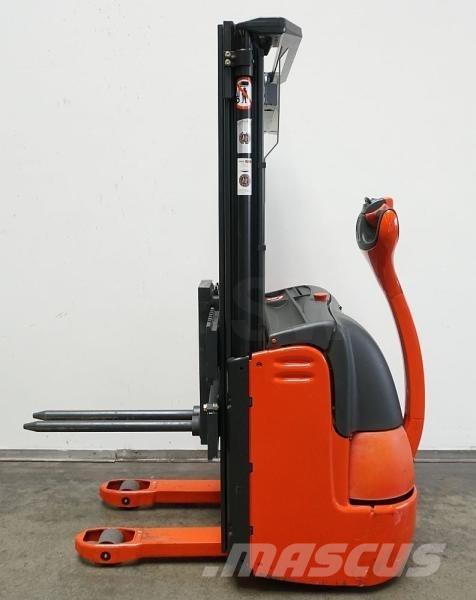 Linde L 10 379 Samopogonski ručni viličari