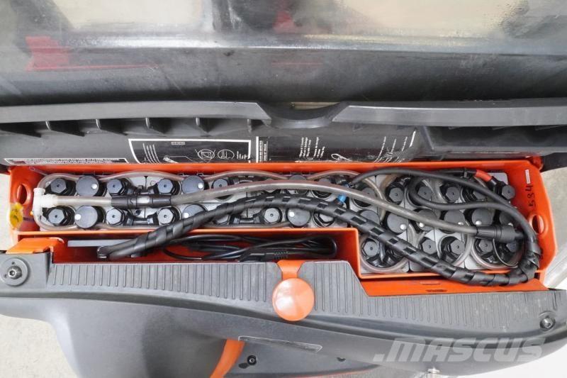 Linde L 12 379 Samopogonski ručni viličari