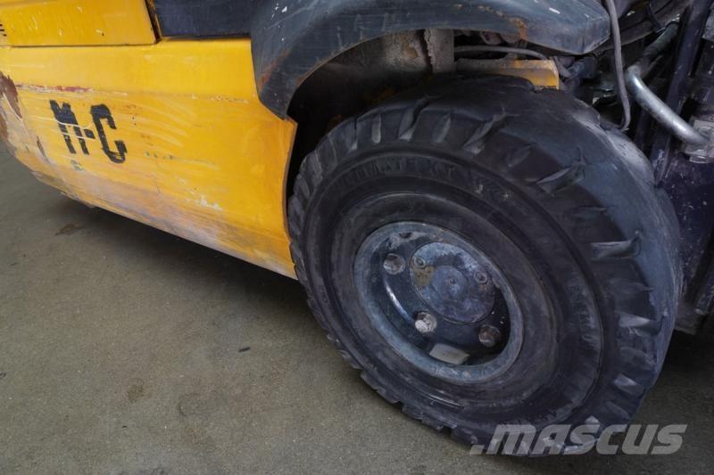 OM XE15 Viličari - ostalo