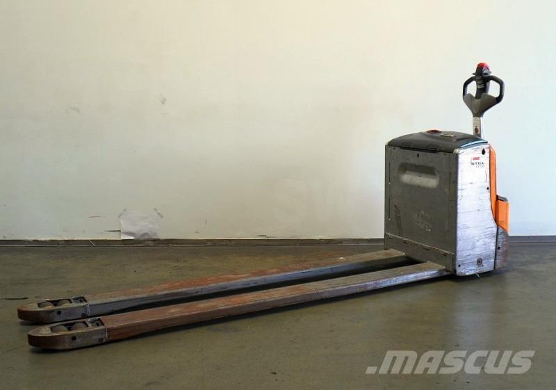 Still EXU 20 Nisko podizni električni viličar