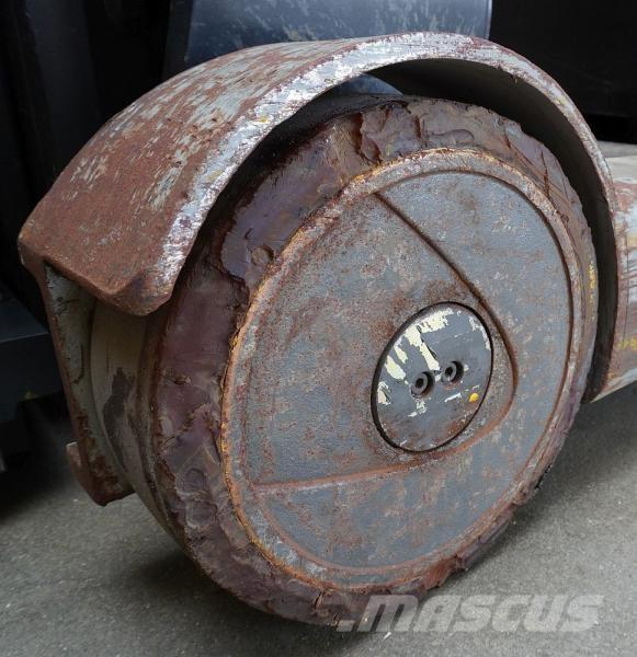 Still FM-X17 Viličari sa pomičnim stupom