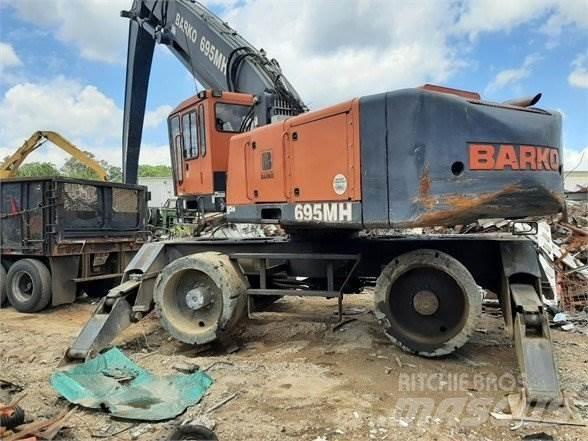 Barko 695MH Bageri za manipuliranje materijalom / otpadom