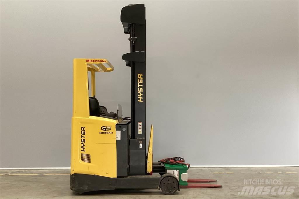 Hyster R1.4 Viličari sa pomičnim stupom