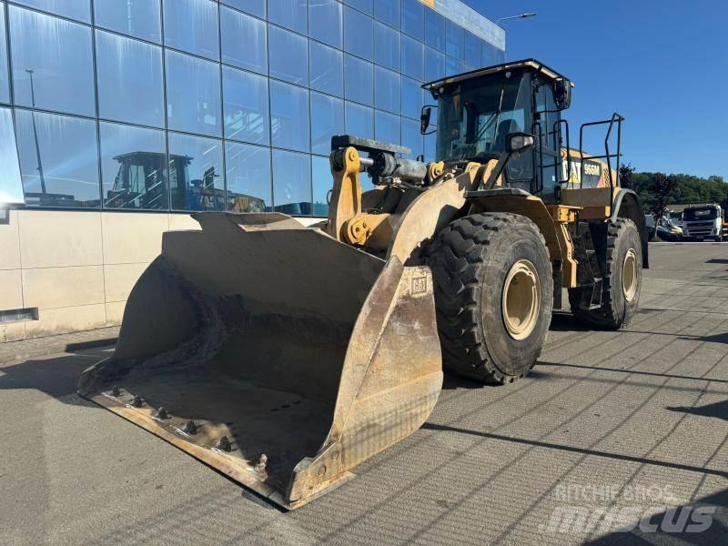 CAT 966M Utovarivači na kotačima