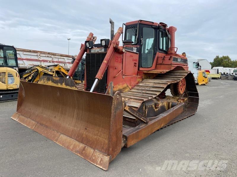 CAT D6R Buldožeri gusjeničari