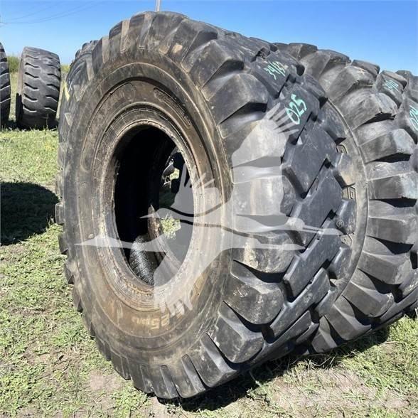 Maxim 20.5X25 Gume, kotači i naplatci