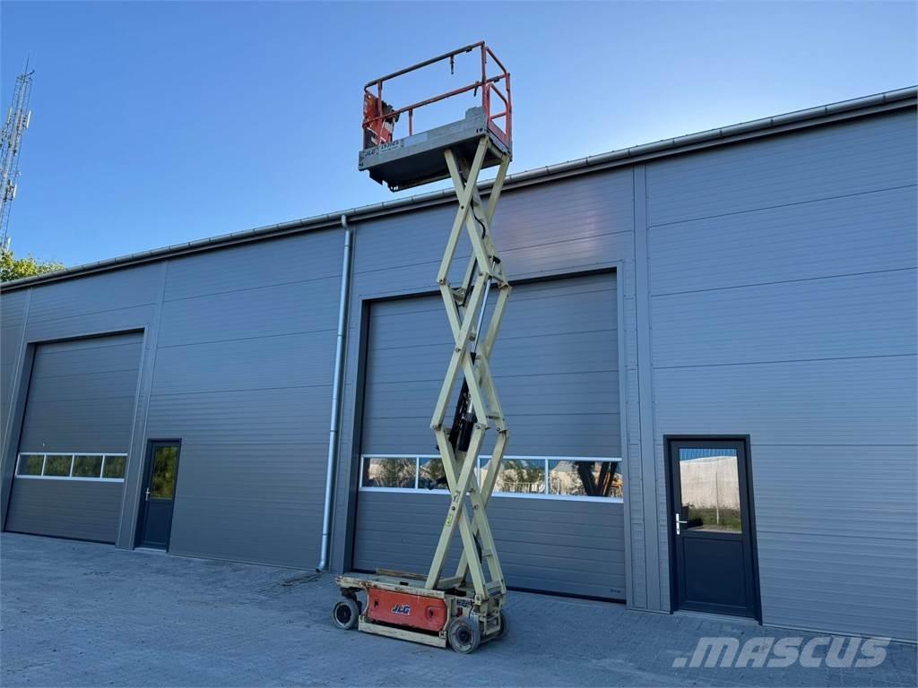 JLG 1930es Ostali kranovi i platforme