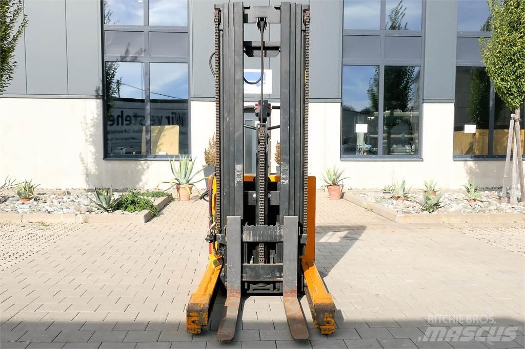 Baka EGS 1,5-44 Ručni električni viličar