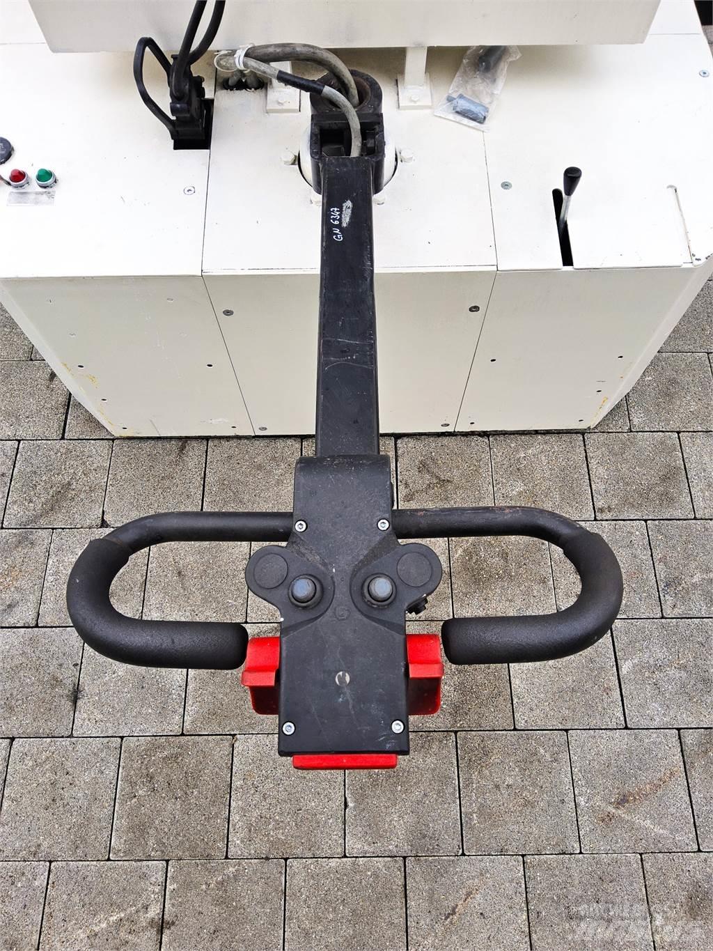 Baka FGY 3000 Ručni električni viličar