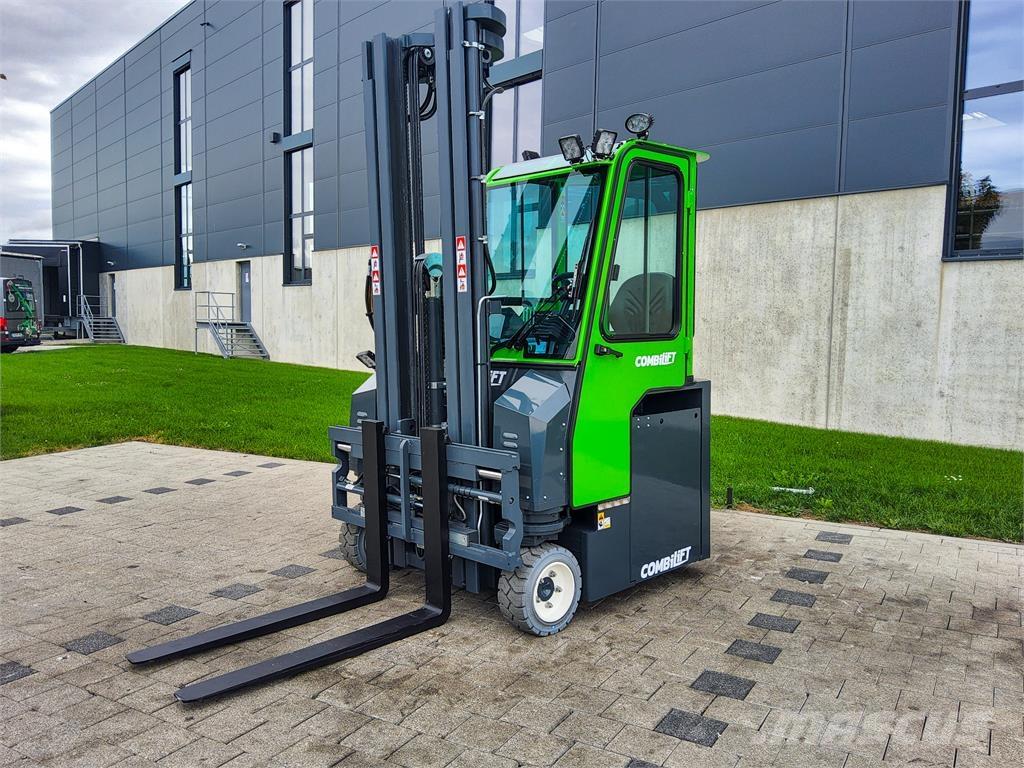 Combilift CBE 3000 Viličari sa 4-stranskim dohvatom