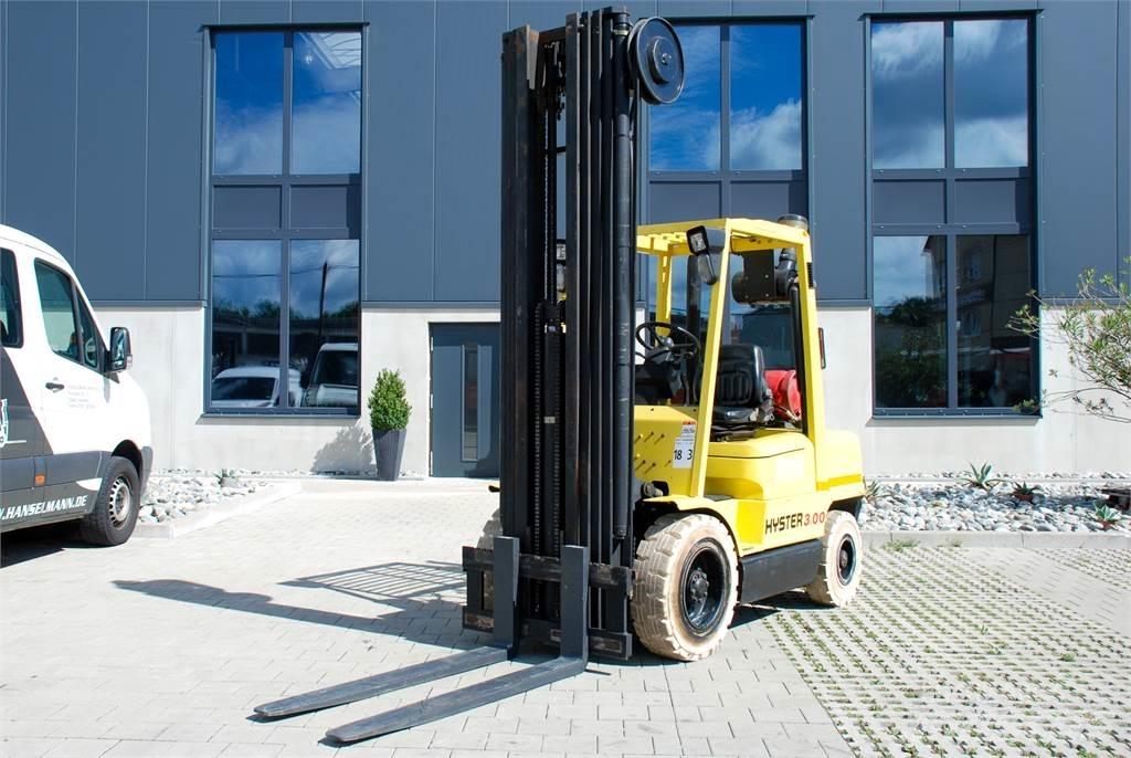 Hyster H 3-00XM Plinski viličari