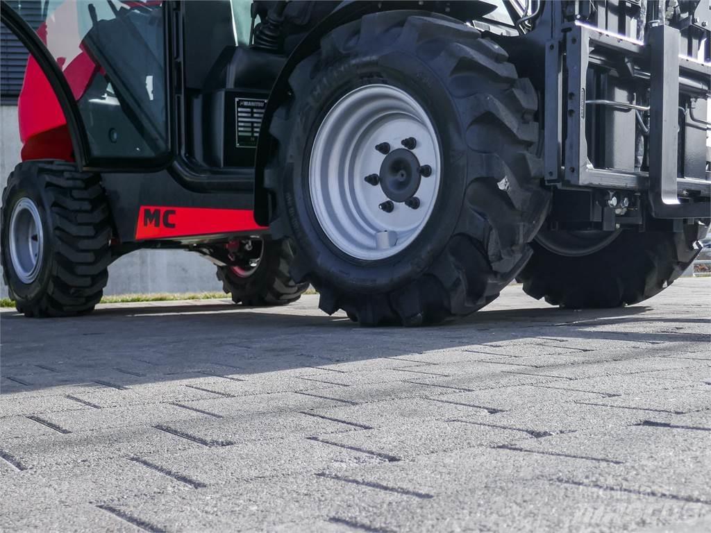 Manitou MC 25-4 Terenski viličar