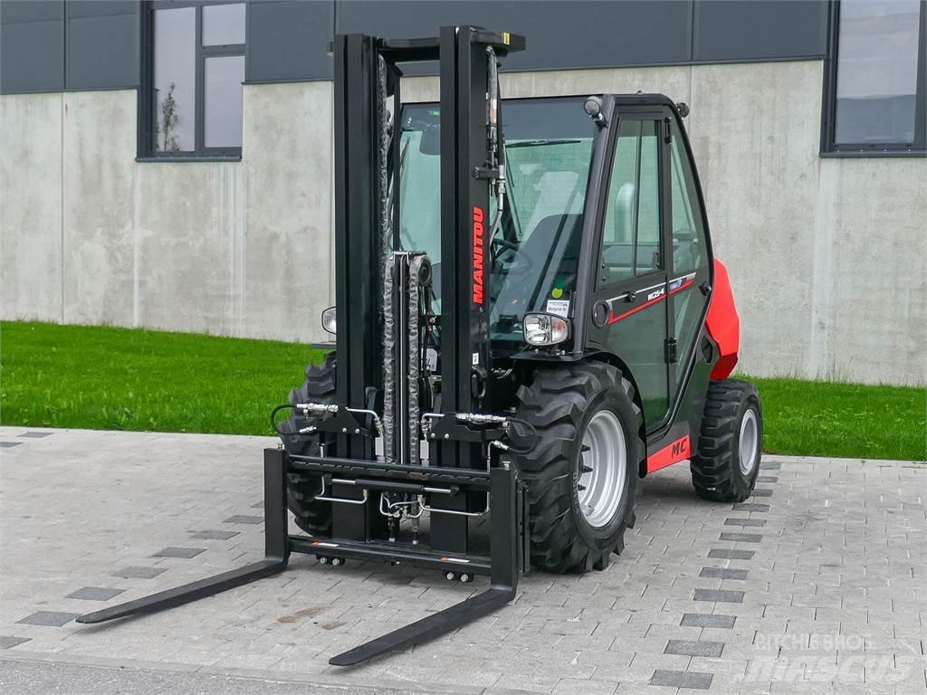 Manitou MC 25-4 Terenski viličar