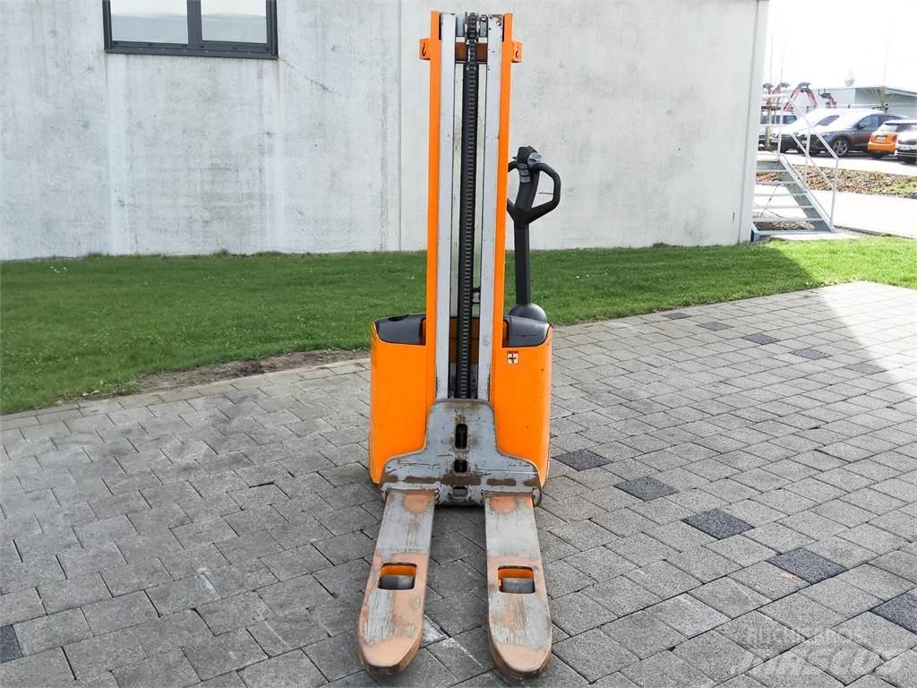 Still EGV 10 Ručni električni viličar