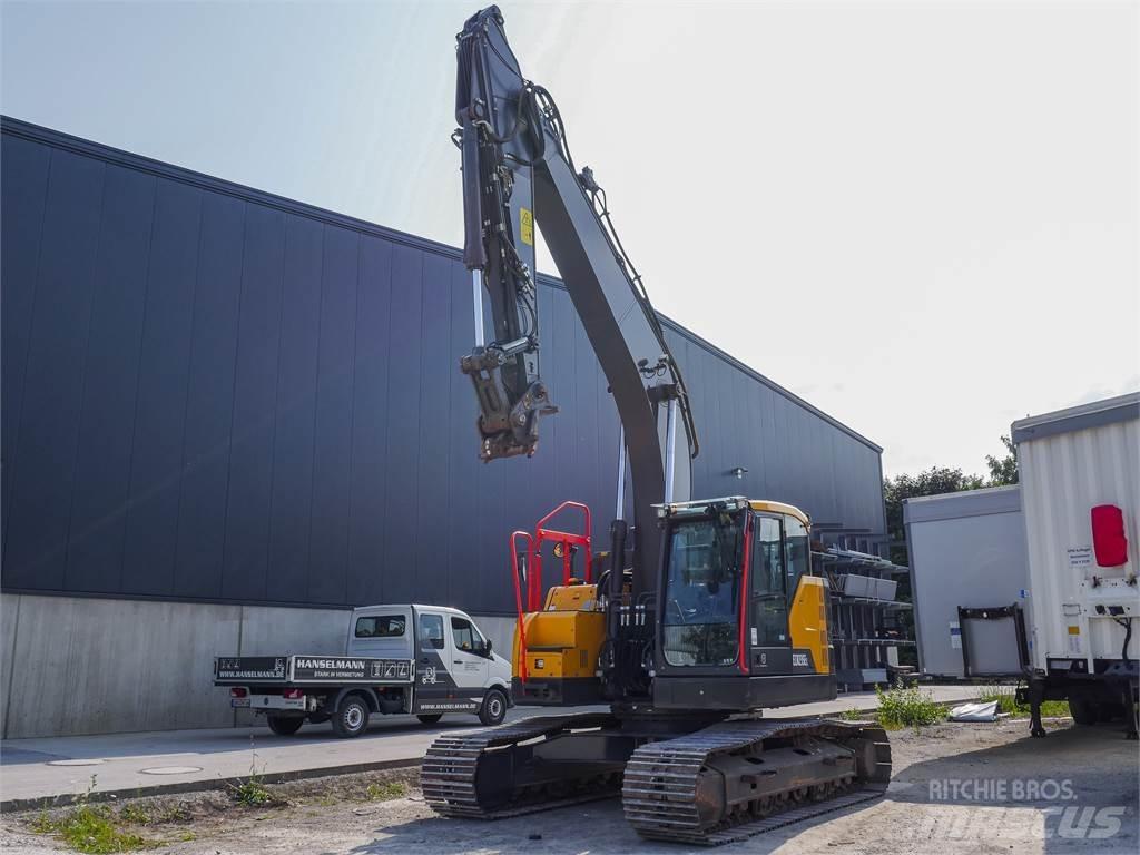 Volvo ECR235EL Mini bageri <7t