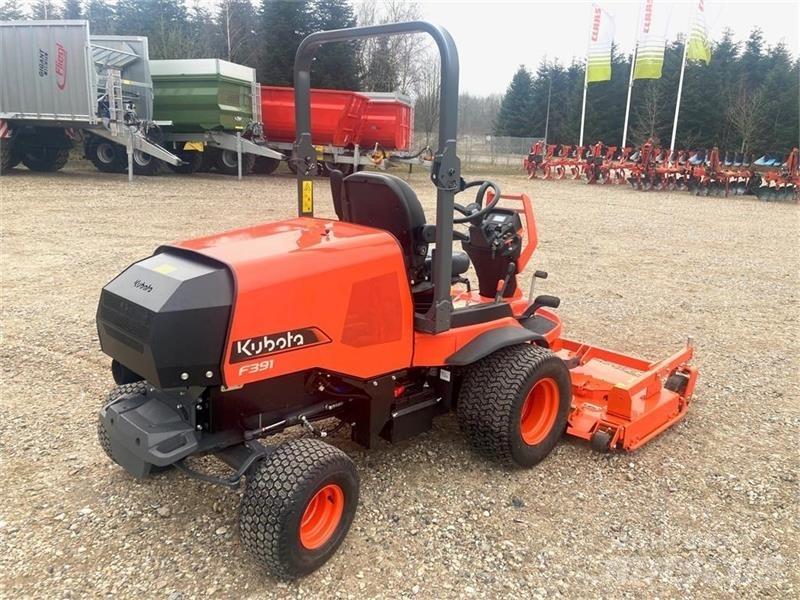 Kubota F-391 Vozila za prijevoz opreme za rad