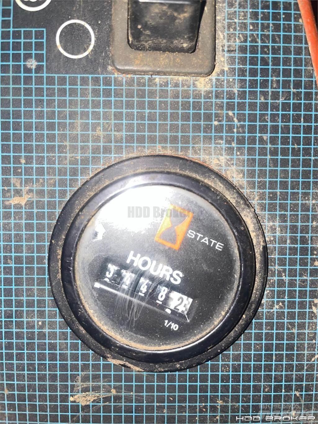 Ditch Witch JT2720 Mach 1 Oprema za vodoravno usmjerenje bušenja