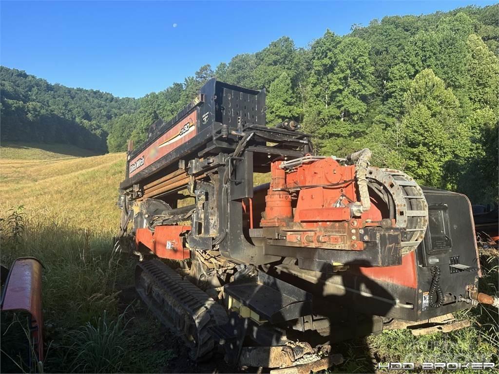Ditch Witch JT3020 Mach 1 Oprema za vodoravno usmjerenje bušenja
