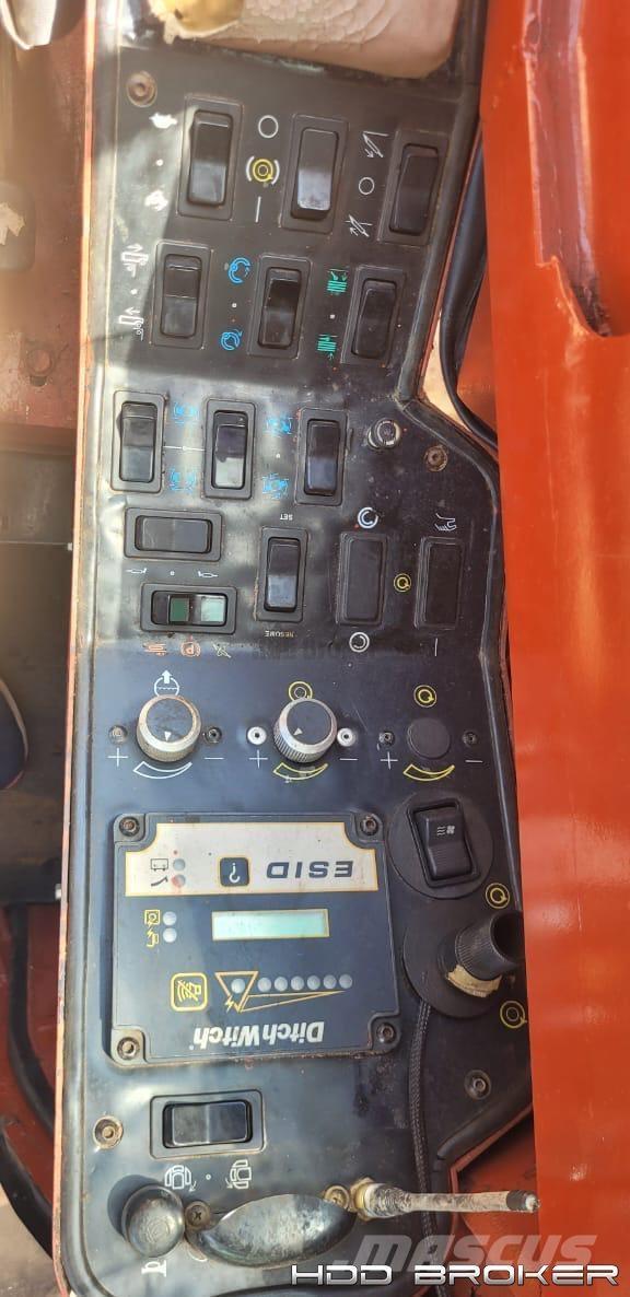 Ditch Witch JT4020 Mach 1 Oprema za vodoravno usmjerenje bušenja