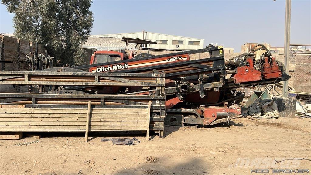Ditch Witch JT4020 Mach 1 Oprema za vodoravno usmjerenje bušenja