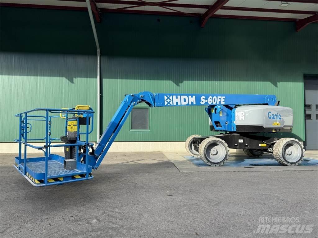 Genie S-60 FE Zglobne podizne platforme