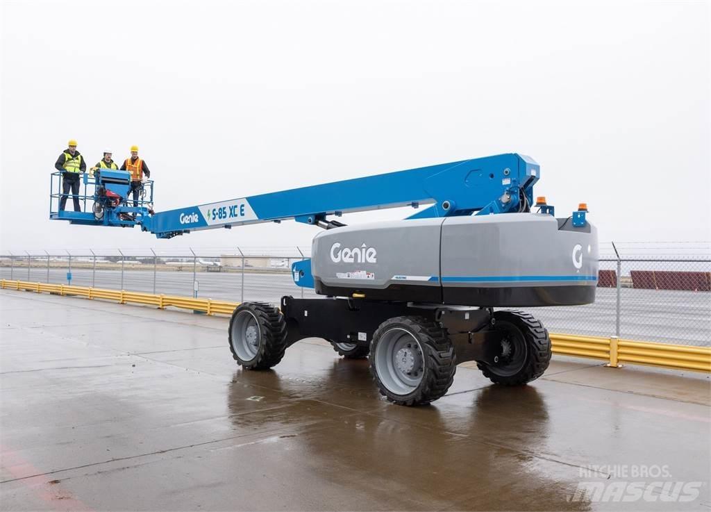 Genie S-85 XC E Zglobne podizne platforme